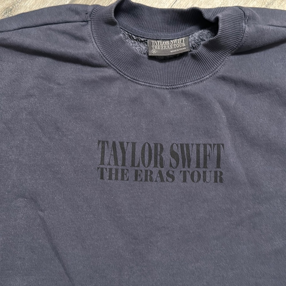 NWT Medium Blue Crew Eras Tour Sweatshirt.